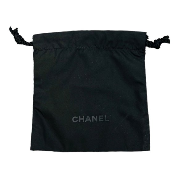 Chanel Gift Bag Set Authentic Pouch Tissue Paper and Gift Bag - Picture 7 of 9